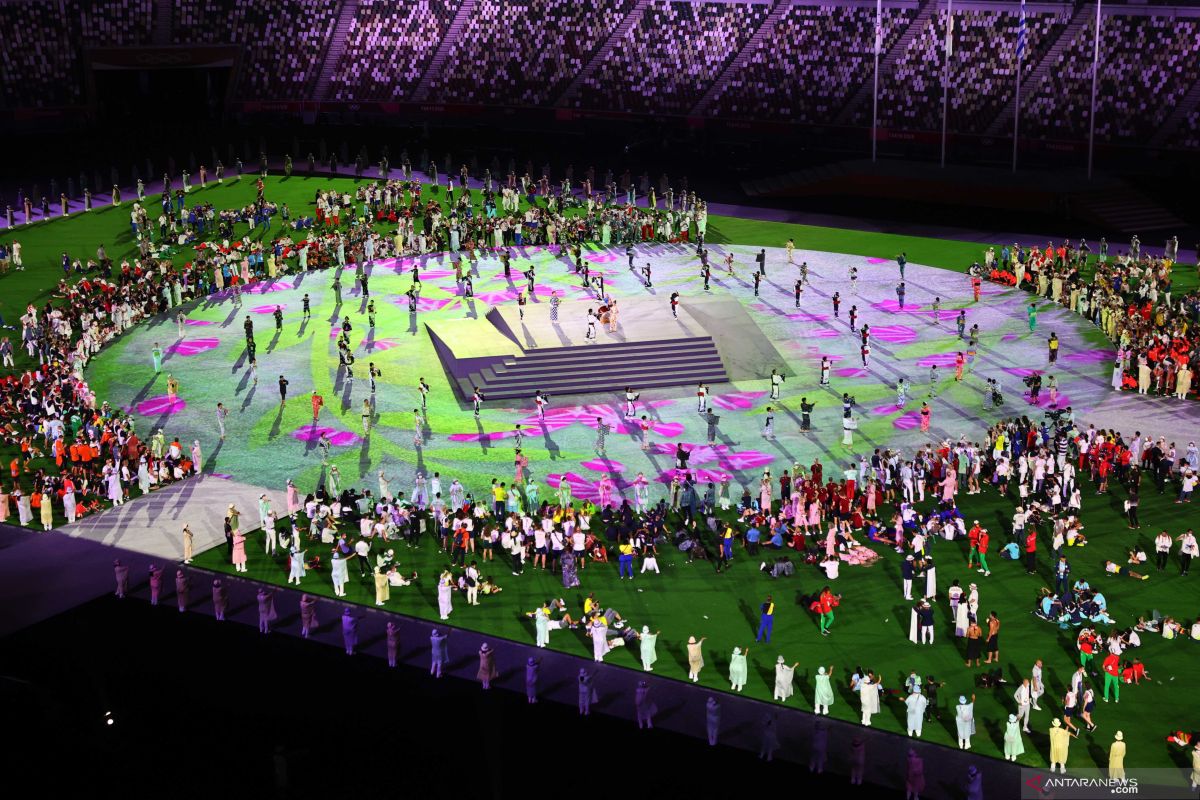 Olimpiade Tokyo resmi ditutup bersamaan dengan padamnya api kaldron