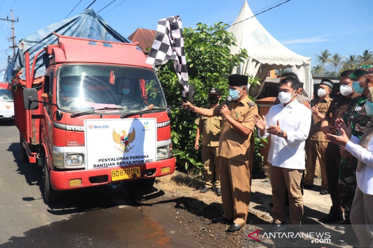 Dinsos Rejang Lebong: Penyaluran bantuan beras PPKM berdasarkan DTKS