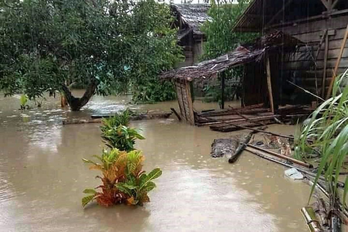 BPBD : 193 Jiwa di Seram Bagian Timur terdampak banjir, begini penjelasannya