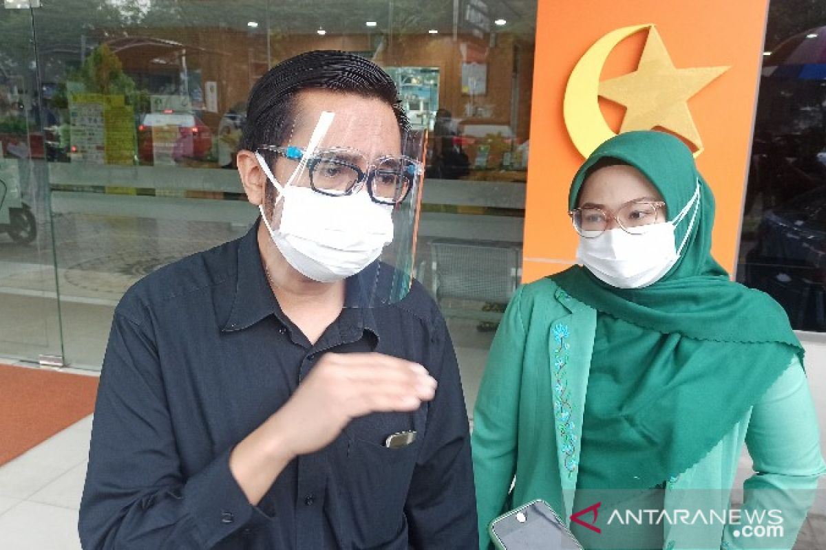 Rumah sakit di Medan bangun tenda darurat untuk pasien COVID
