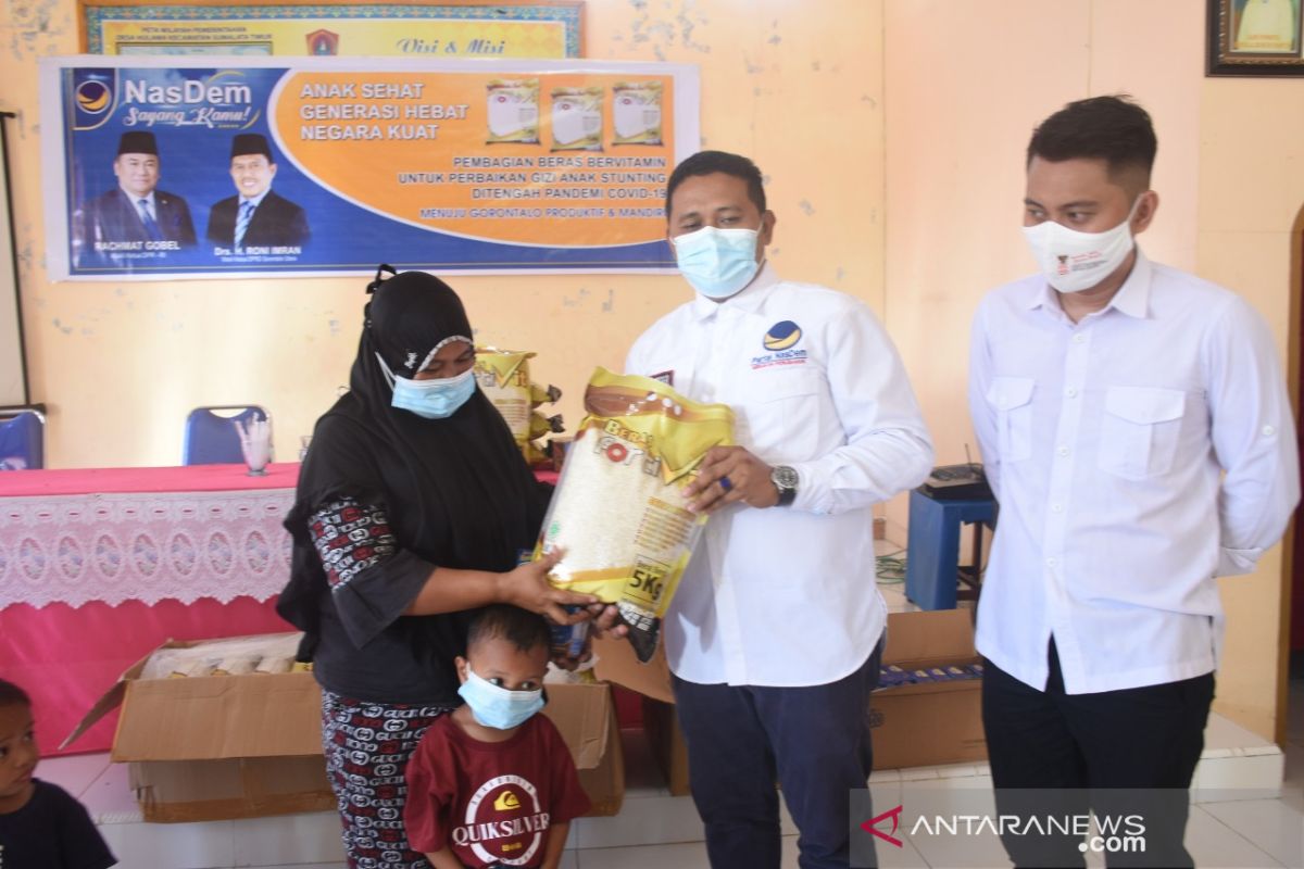 DPRD Gorontalo Utara salurkan beras Fortivit cegah stunting