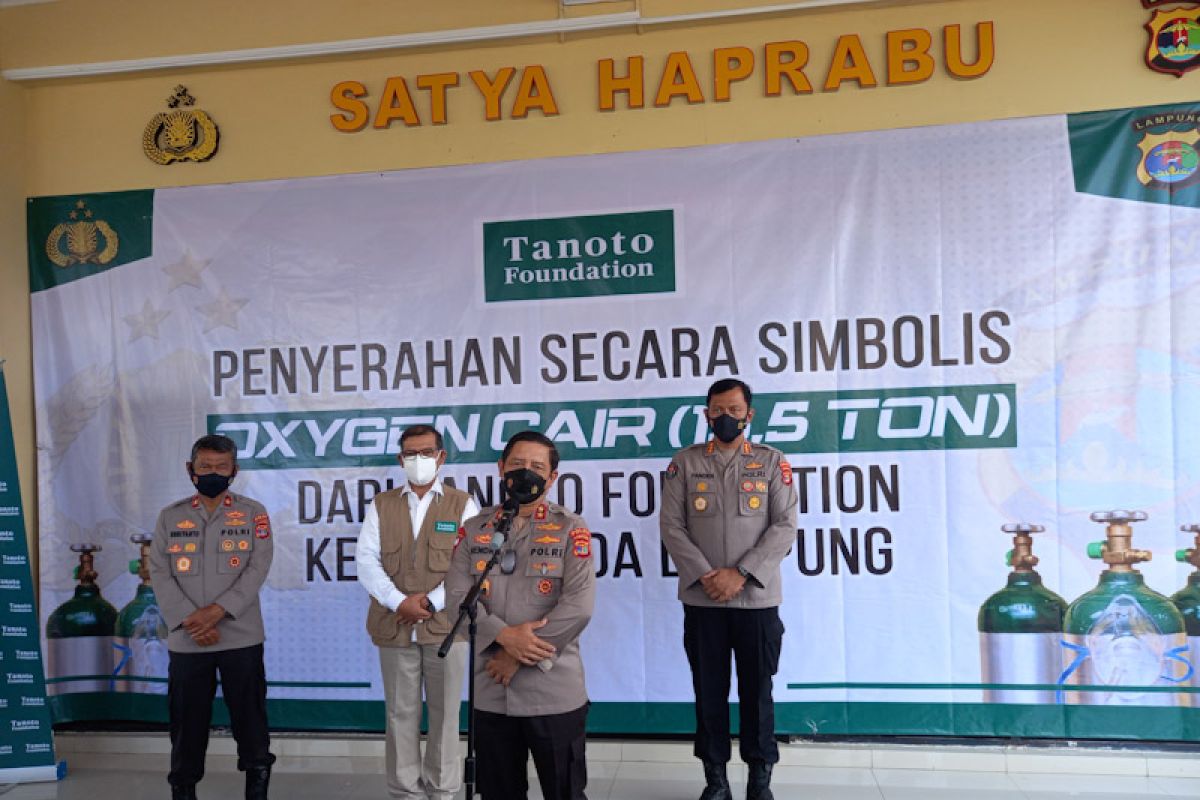 Polda Lampung-Tanoto Foundation bantu 13,5 ton oksigen cair