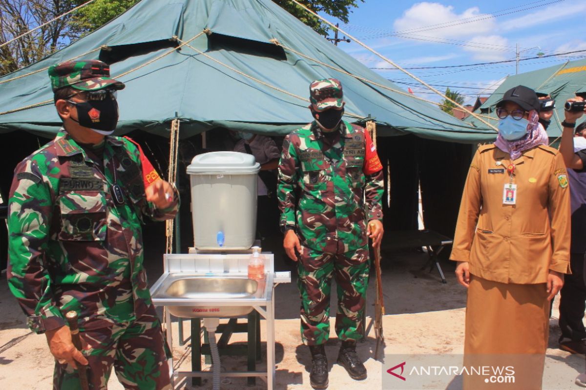 Rumah sakit lapangan pasien COVID-19 mulai beroperasi di Palangka Raya