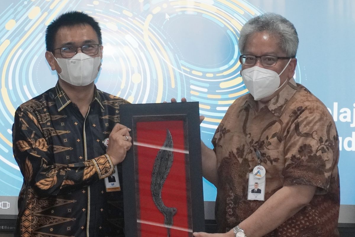 Bidik Sinergitas, Dirut Bank Banten Temui Dirut Bank BJB