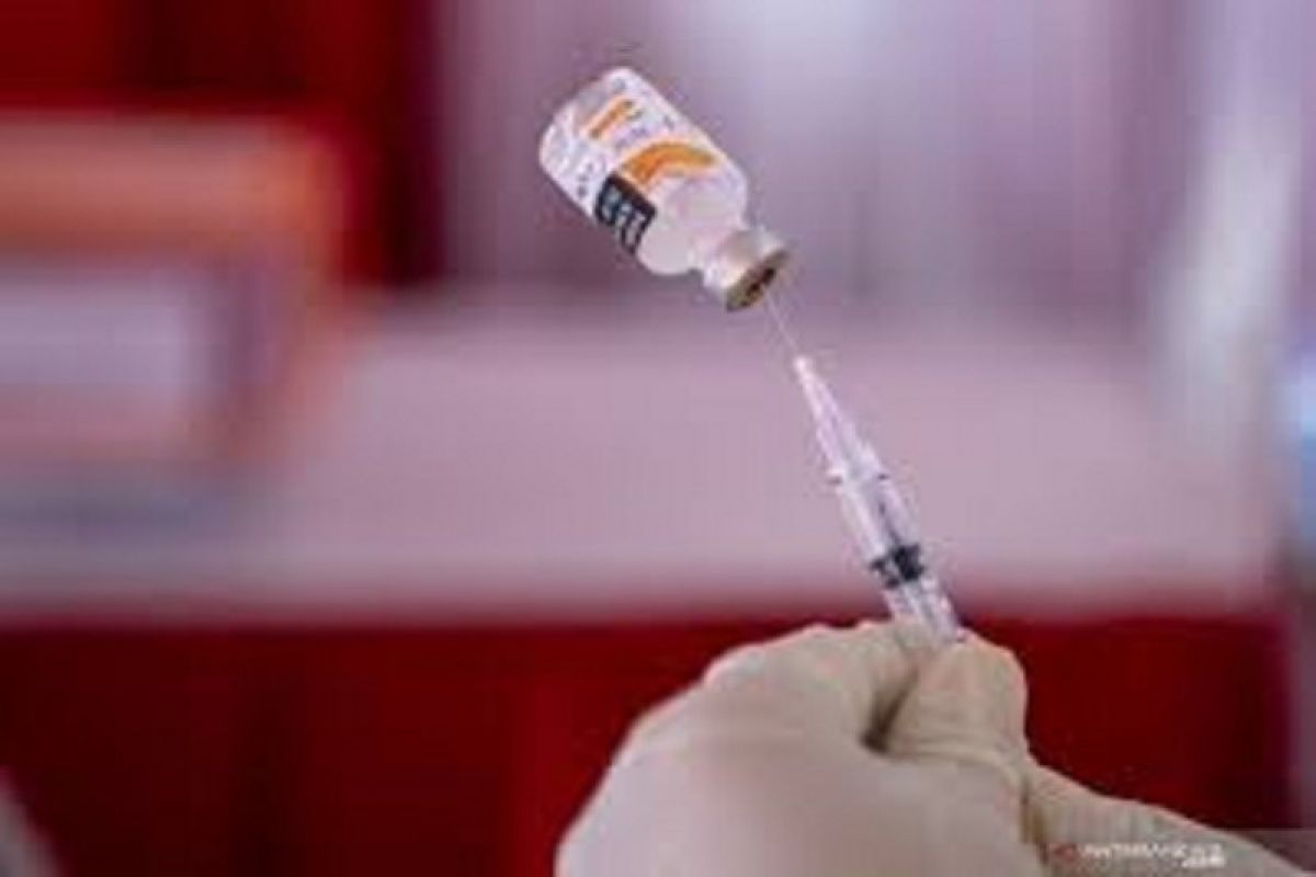 Menteri Kesehatan Budi Gunadi hapus aturan soal vaksinasi berbayar untuk individu