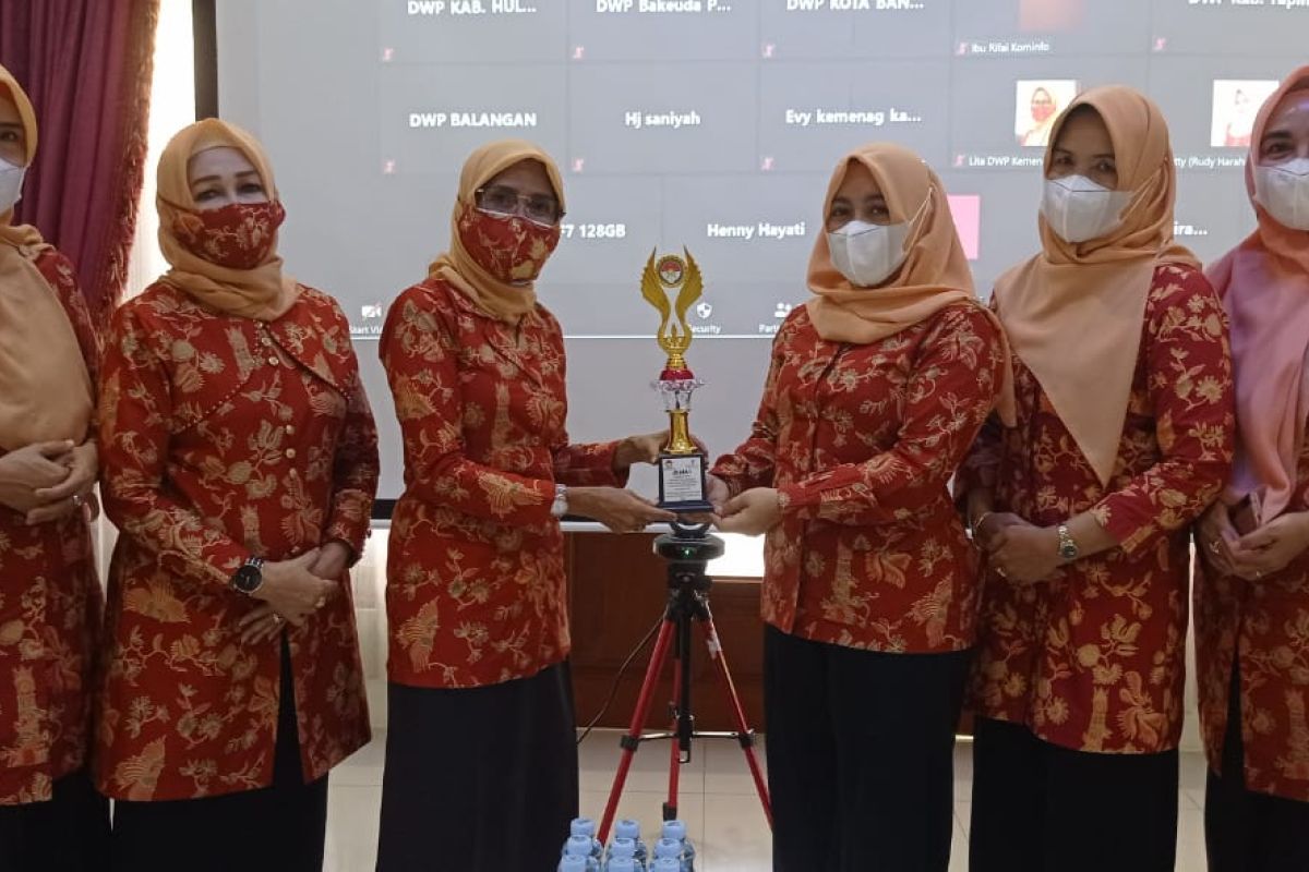 Bank Kalsel dan DWP Kalsel gelar lomba kreatifitas di rengah pandemi