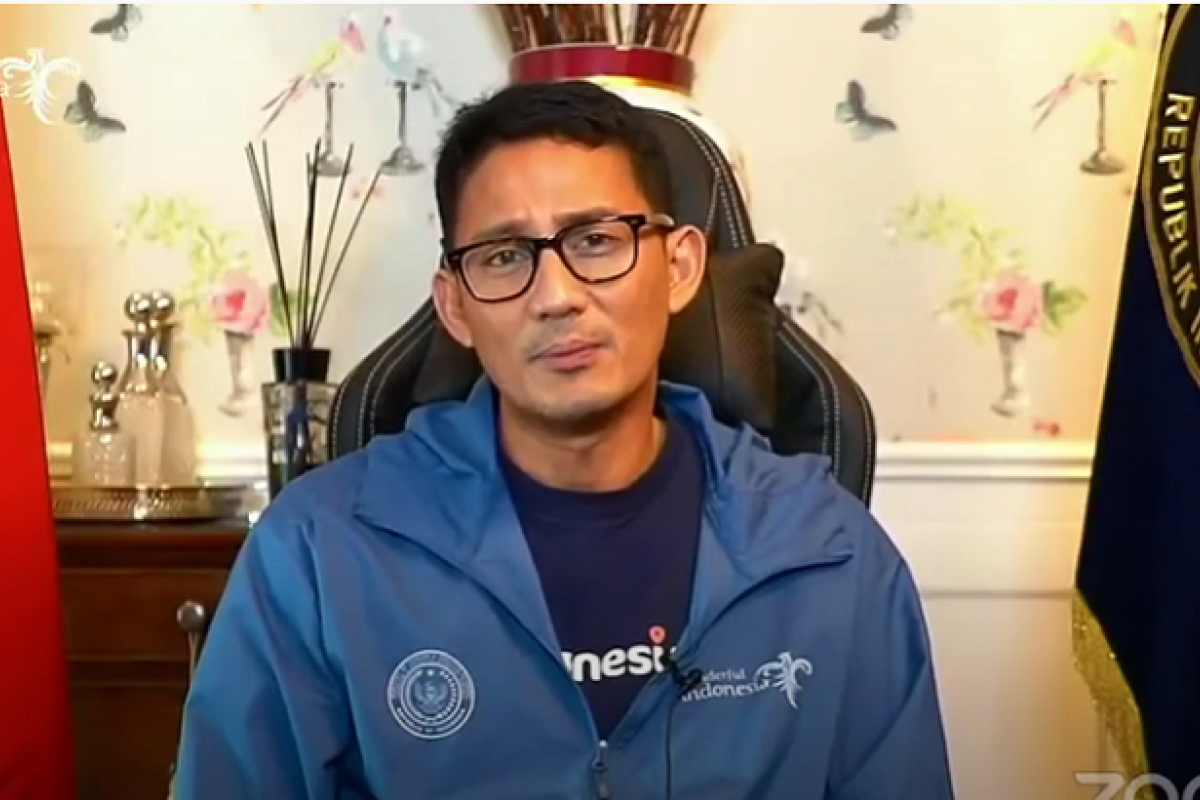 Sandiaga ajak masyarakat konsumsi buah Indonesia, Ini pantunnya