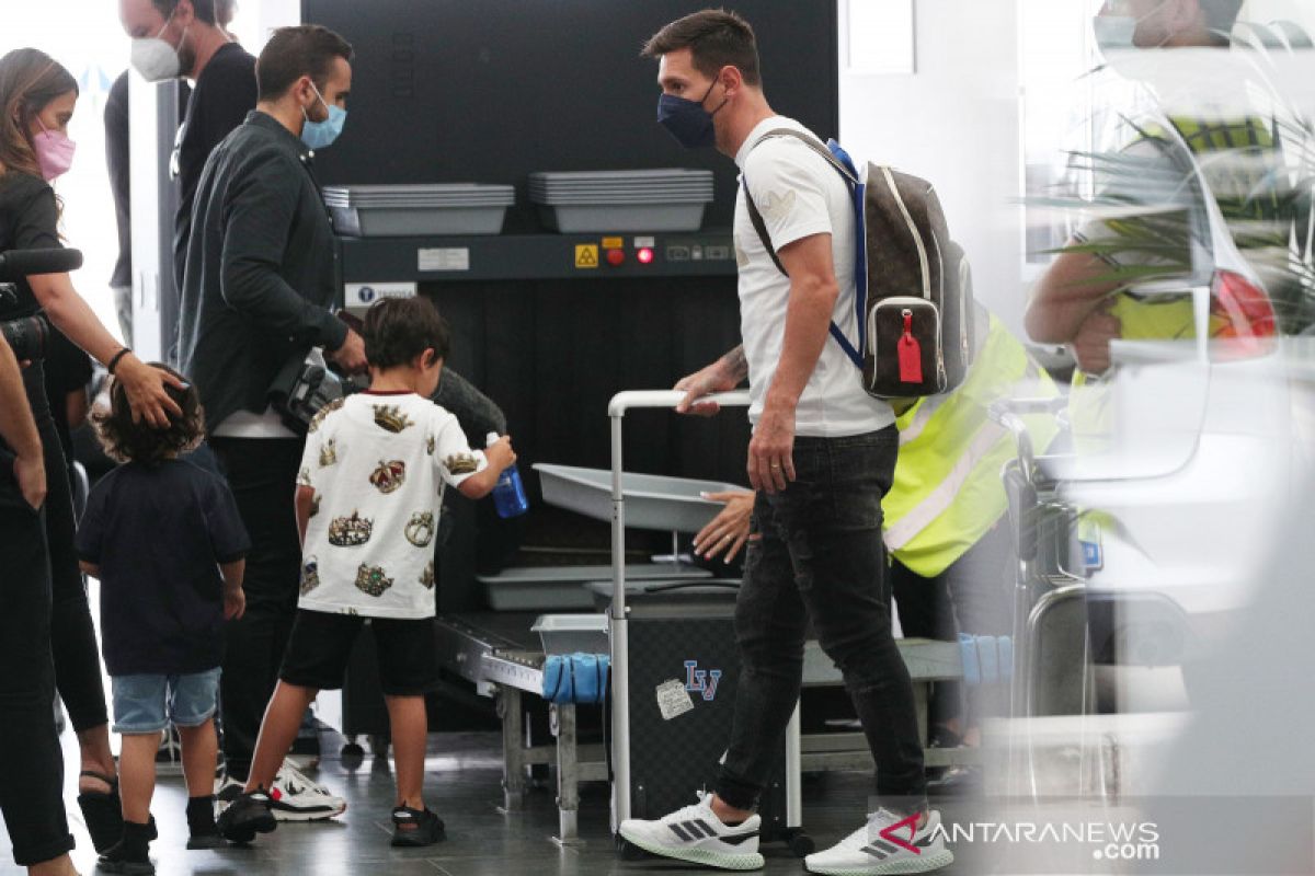 Ayah Messi bilang anaknya gabung PSG