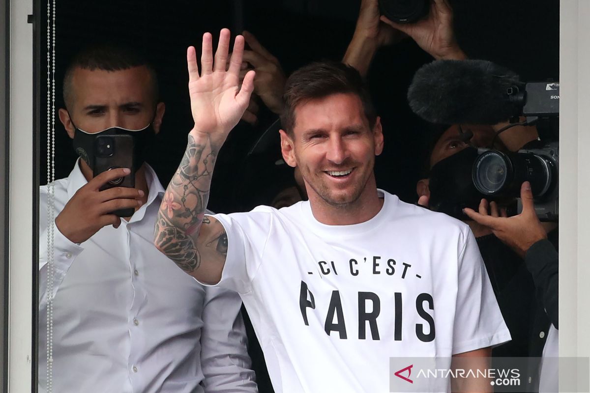 Bernomor punggung 30, Messi resmi gabung PSG