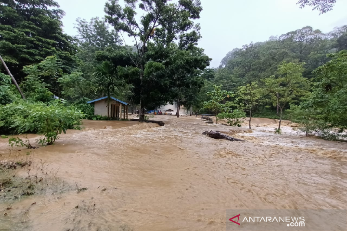 Dua Desa di Aceh Besar banjir akibat hujan deras