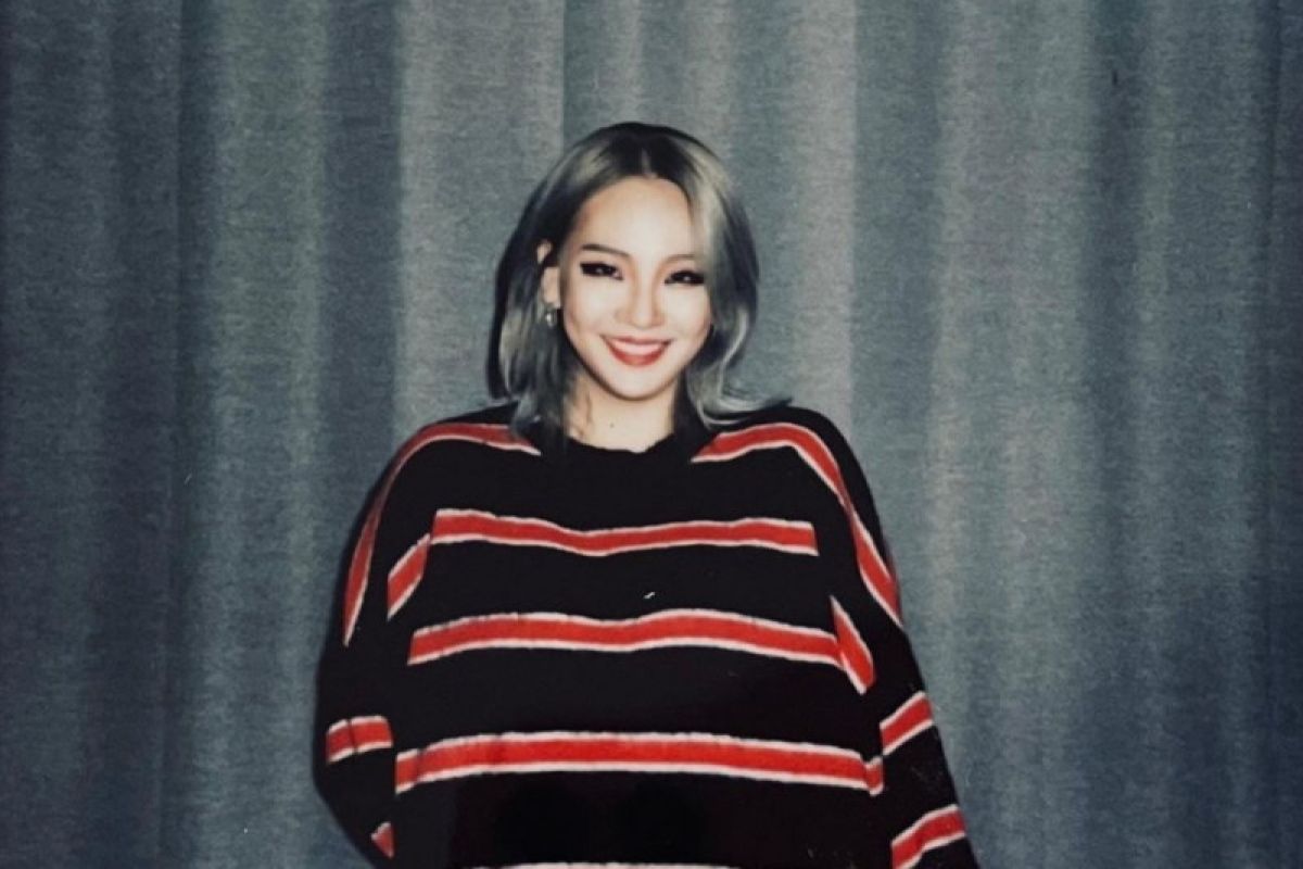 CL rilis bocoran "ALPHA" sebagai "comeback" yang dinanti-nanti