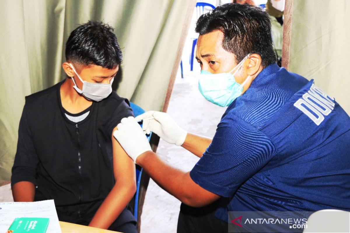 Polresta Banjarmasin vaksin 172 jiwa termasuk lansia dan anak-anak