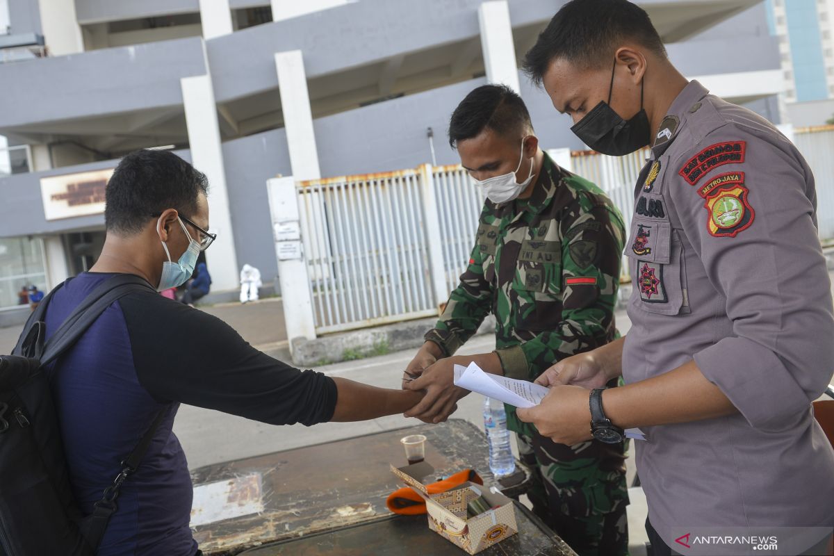 DKI Tidak Kurangi Fasilitas Kesehatan Pasien Positif COVID-19 - ANTARA News