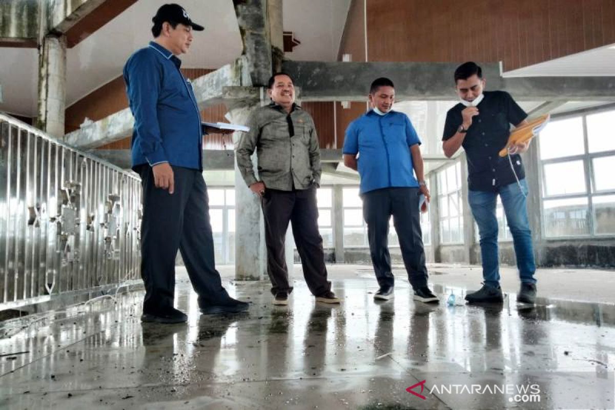 Pansus: Habiskan Rp16 M, Masjid UTU Meulaboh bocor dan belum berfungsi