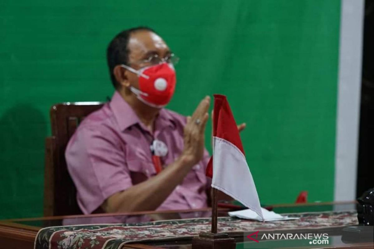 Bupati Minahasa minta warga patuhi prokes saat perpanjangan PPKM