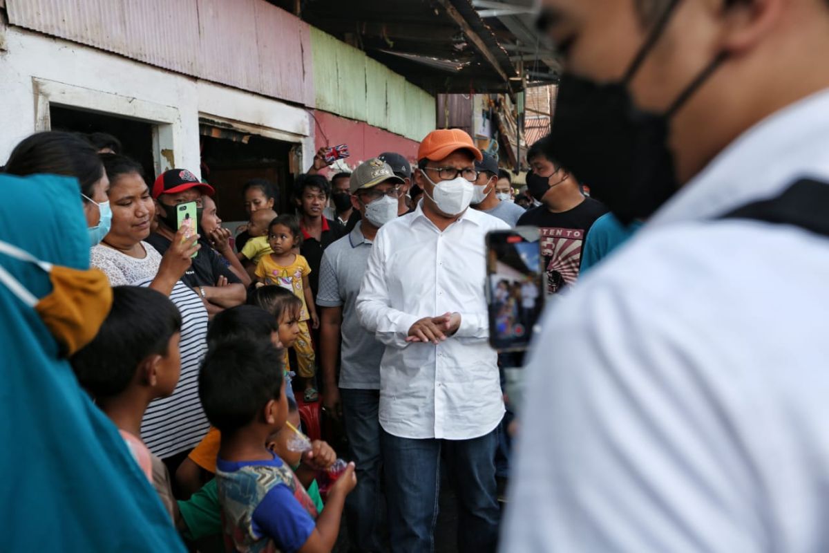 Wali Kota Makassar instruksikan segera bantu korban kebakaran