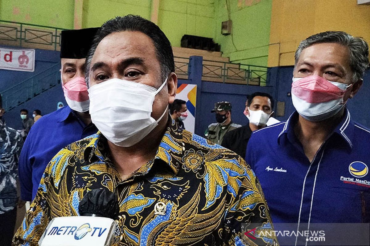 Wakil Ketua DPR sayangkan pembagian beras tak layak di Jakarta Barat