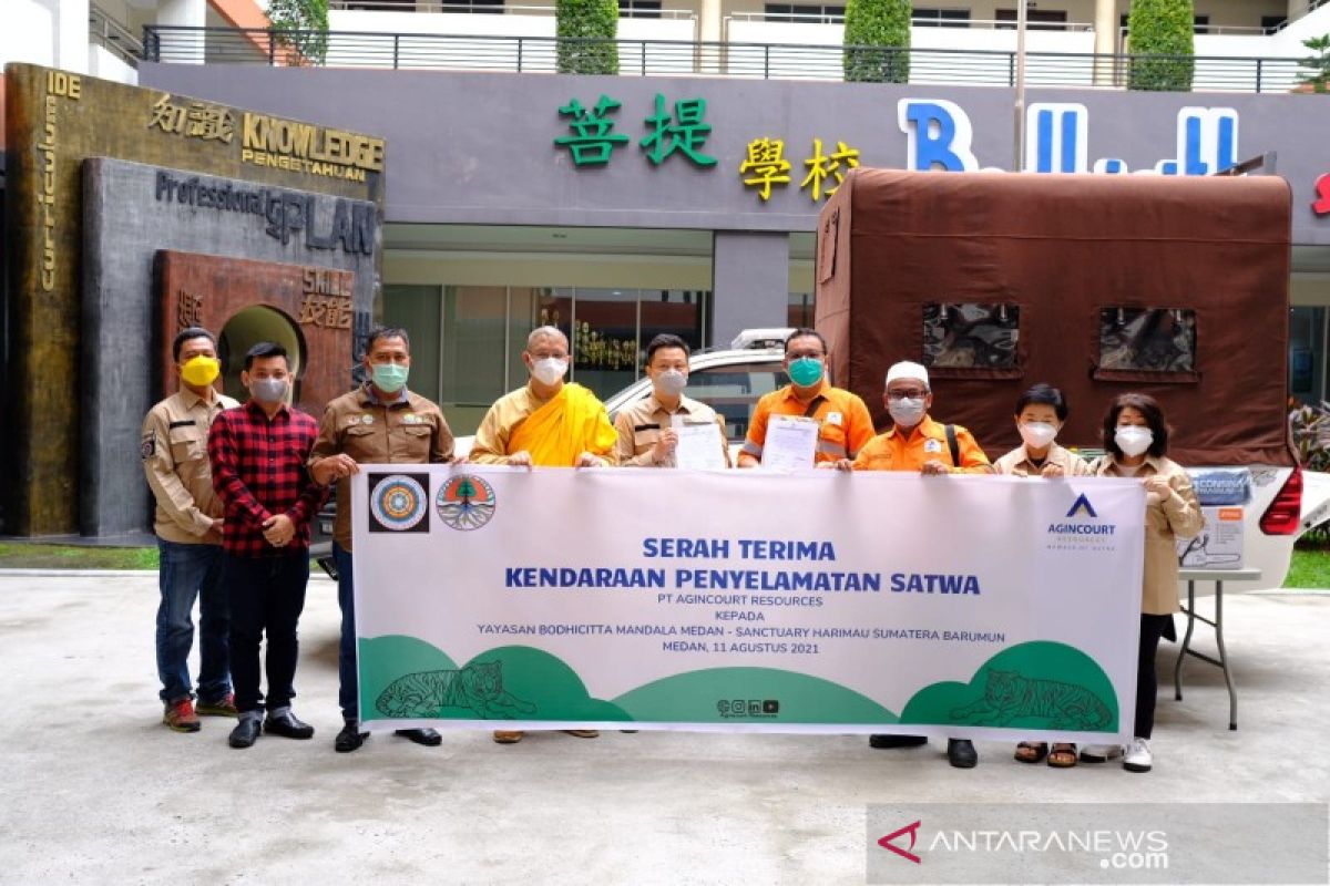 Tambang Emas Martabe donasikan kendaraan penyelamat satwa Harimau Sumatera