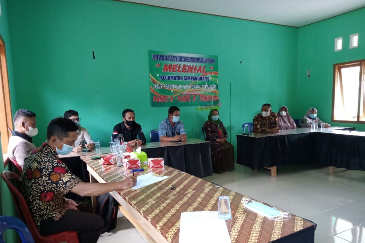 Dinas Pendidikan Bangka Tengah memperkuat peran PKBM