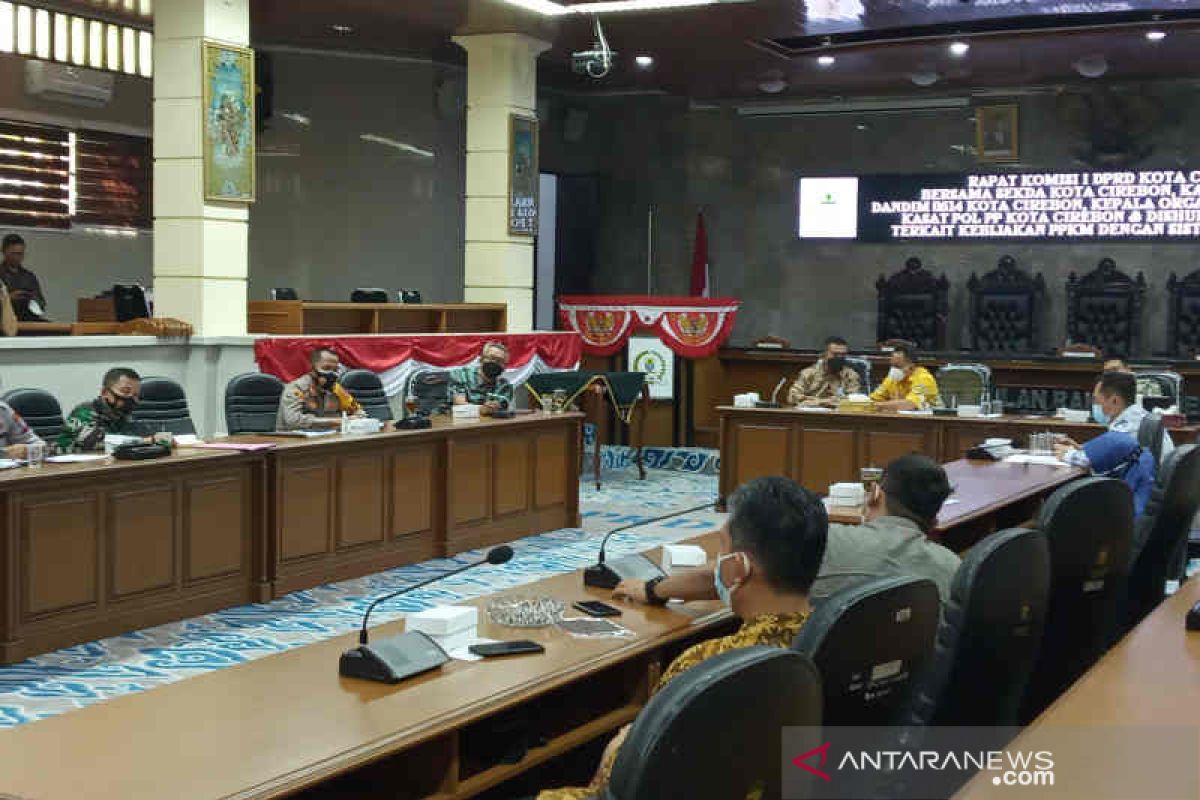 Sekda sebut ganjil genap Cirebon upaya jaga penurunan kasus COVID-19