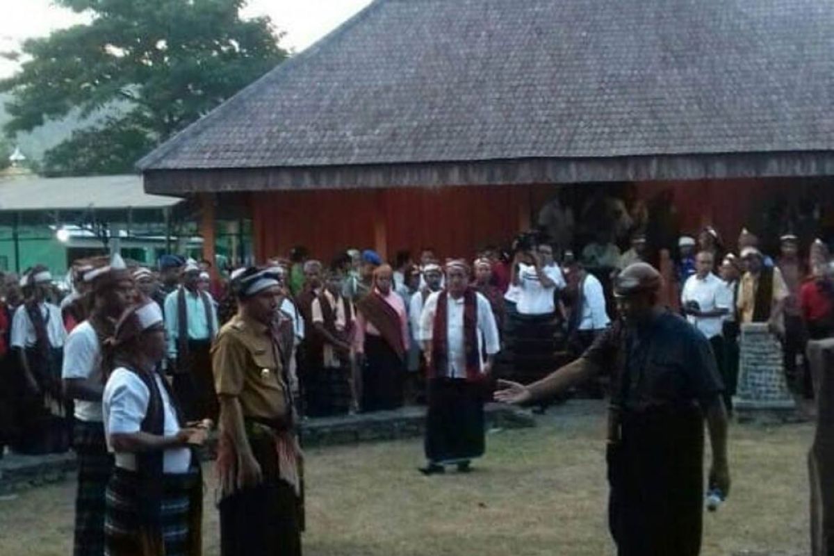 Ende batalkan ritual adat Taga Kamba jelang HUT Kemerdekaan
