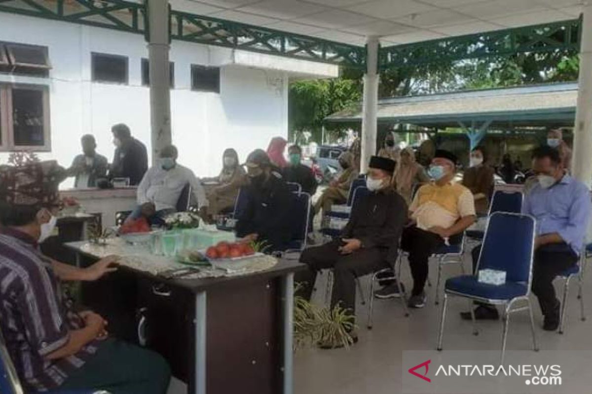 Gali Informasi Pansus Raperda Arsitektur Bangunan Berciri Khas Serumpun Sebalai Kunjungi Disparbud Bangka