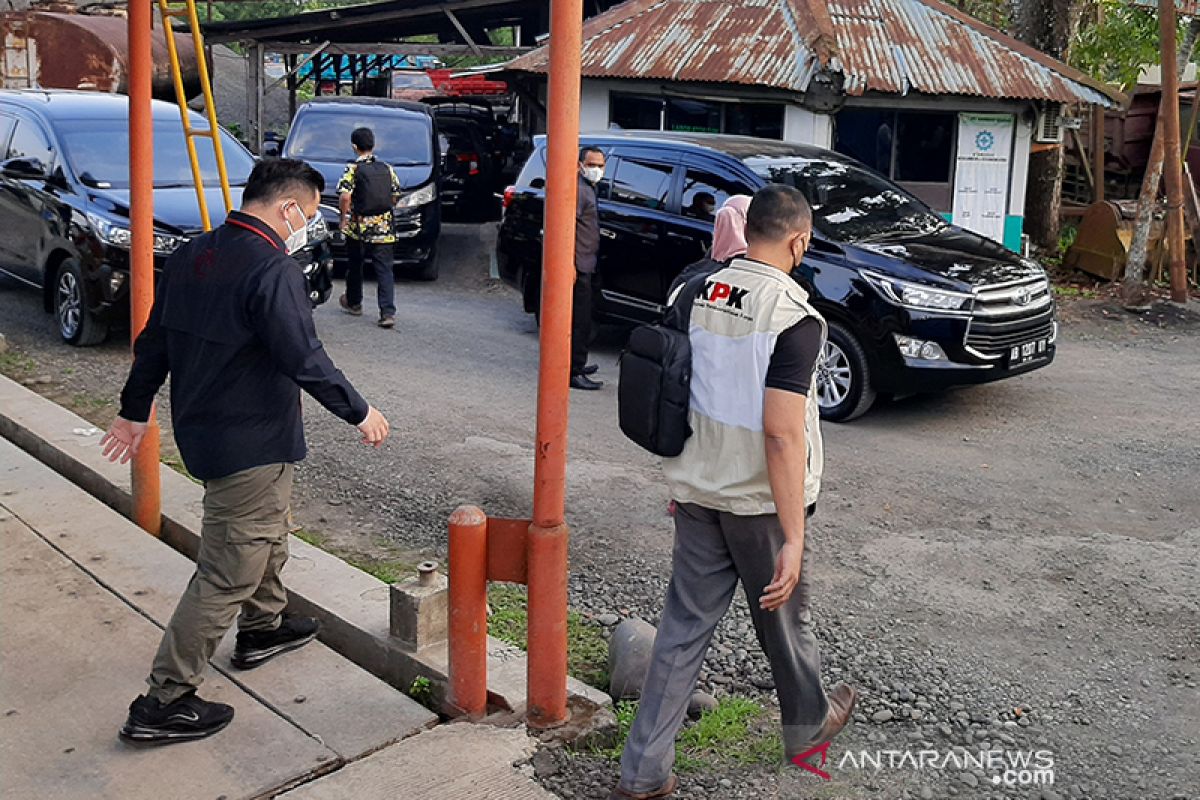 Pakar: Masyarakat sabar tunggu penyidikan KPK di Banjarnegara