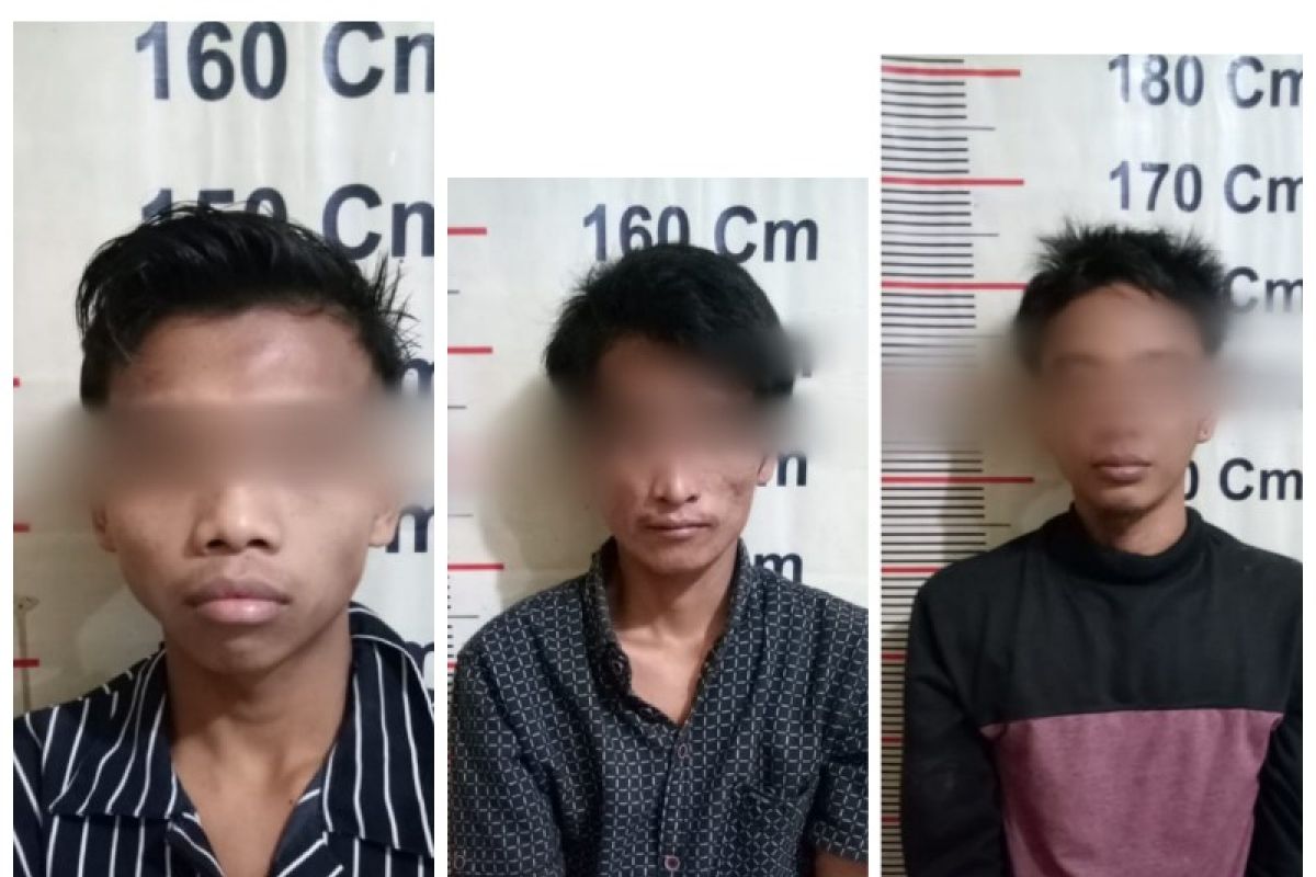 Polsek Padang Tualang Langkat tangkap tiga tersangka pemilik sabu-sabu
