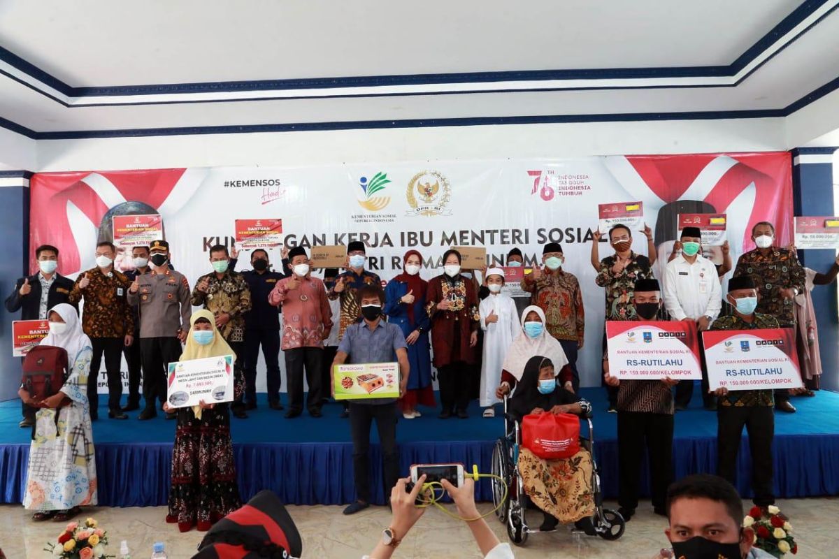 Penyaluran bansos di Provinsi Banten saat PPKM capai 90 persen