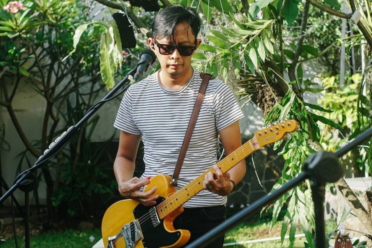 Pentingnya lagu bertema kemerdekaan menurut gitaris Mocca