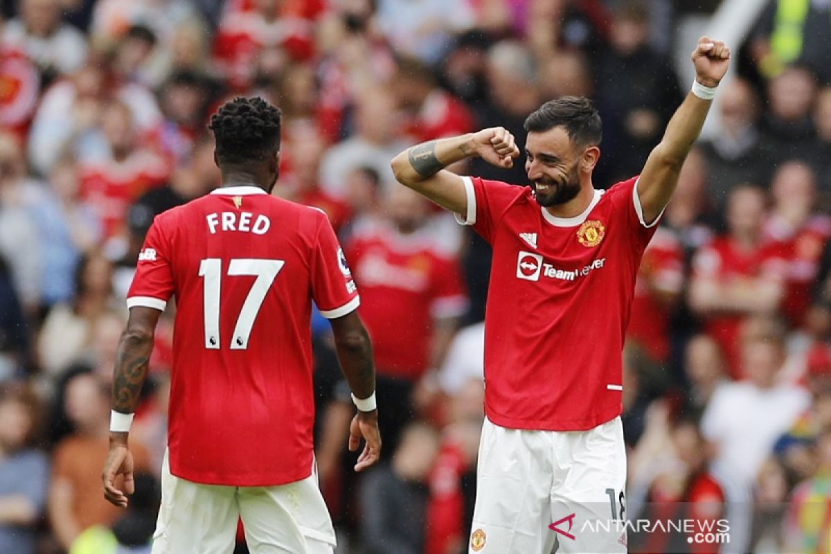 Liga Inggris, trigol Bruno Fernandes antar MU awali musim lumat Leeds 5-1