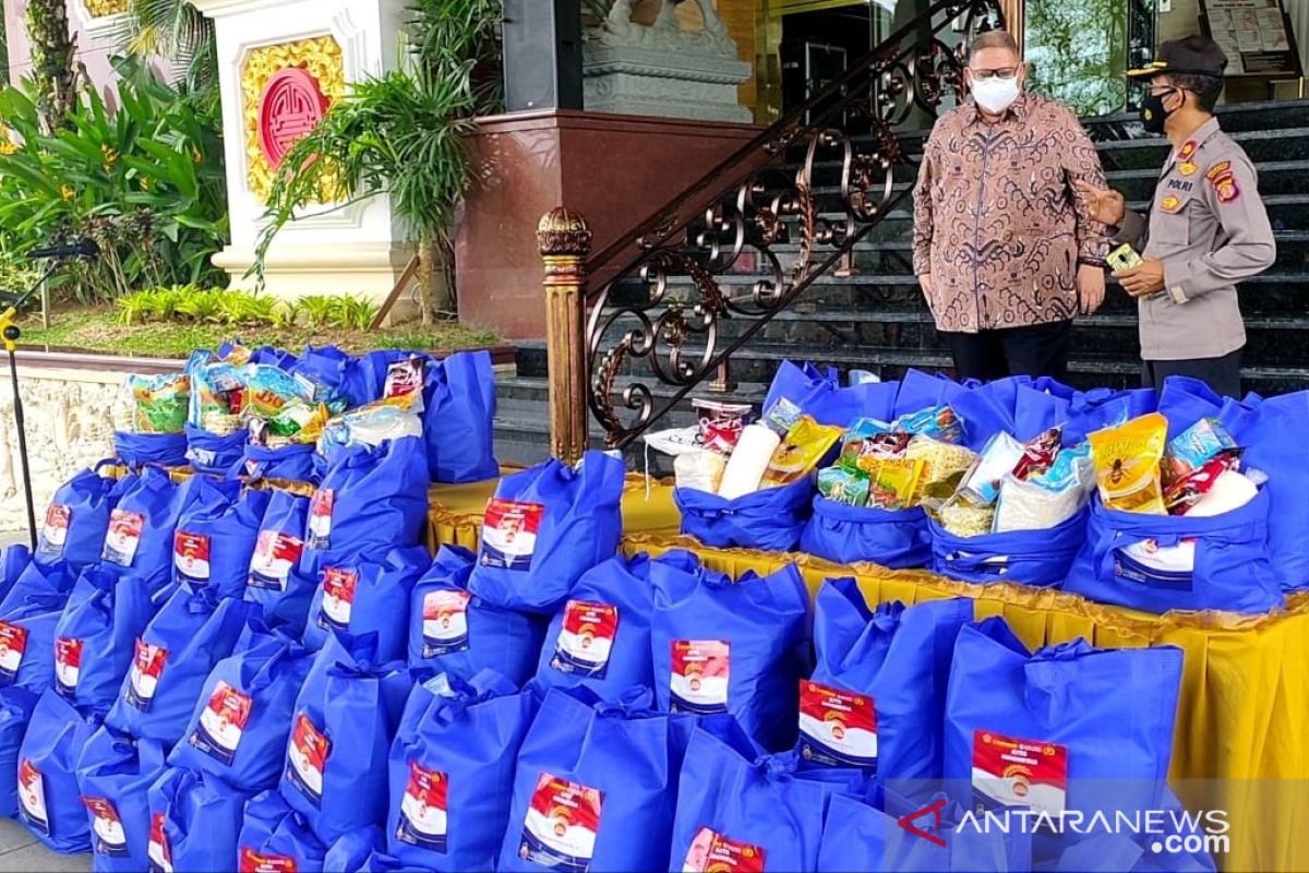 Mapanbumi dan Paramita Foundation Samarinda bagikan 2.000 paket sembako