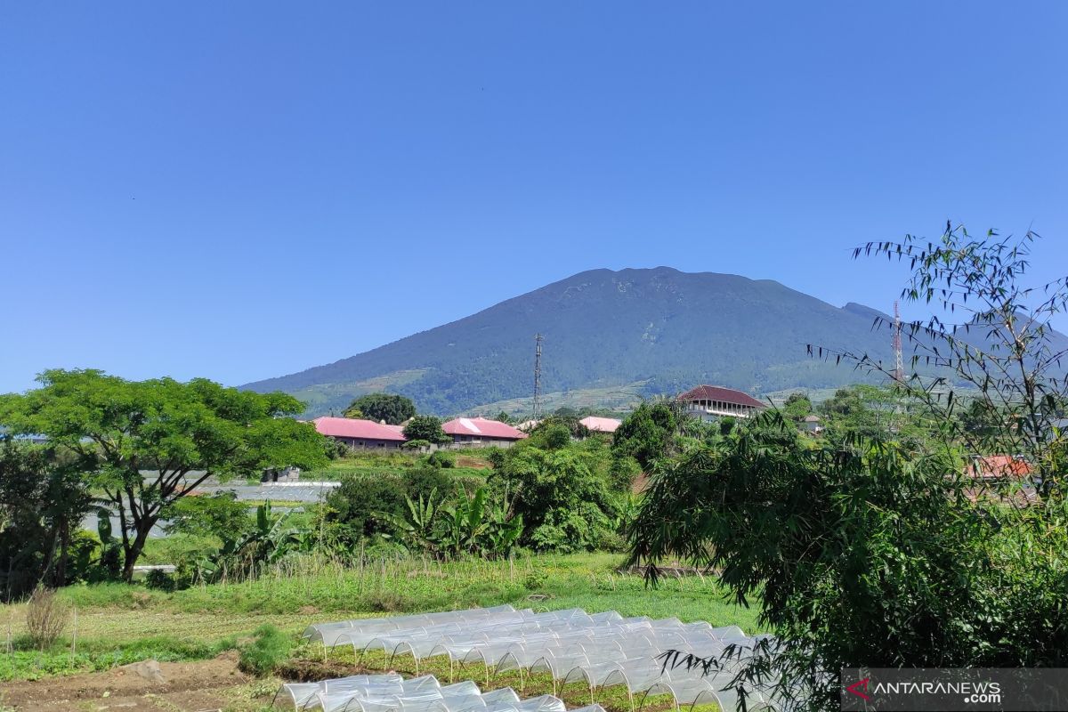 Penutupan aktifitas pendakian Gunung Gede-Pangrango diperpanjang