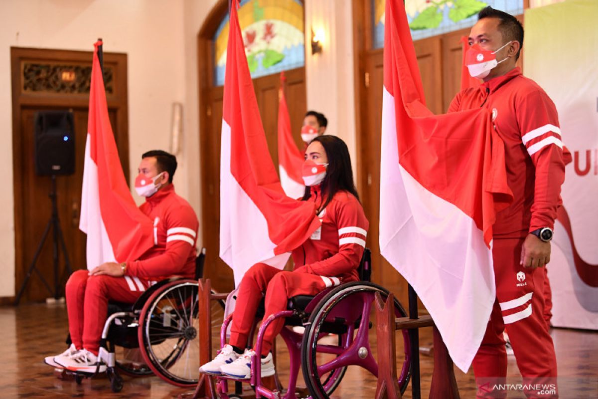 Athletes from three sports branches depart for Tokyo Paralympics