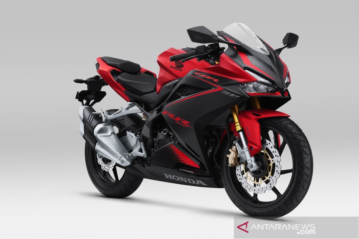 AHM segarkan CBR250RR dengan warna grafis baru