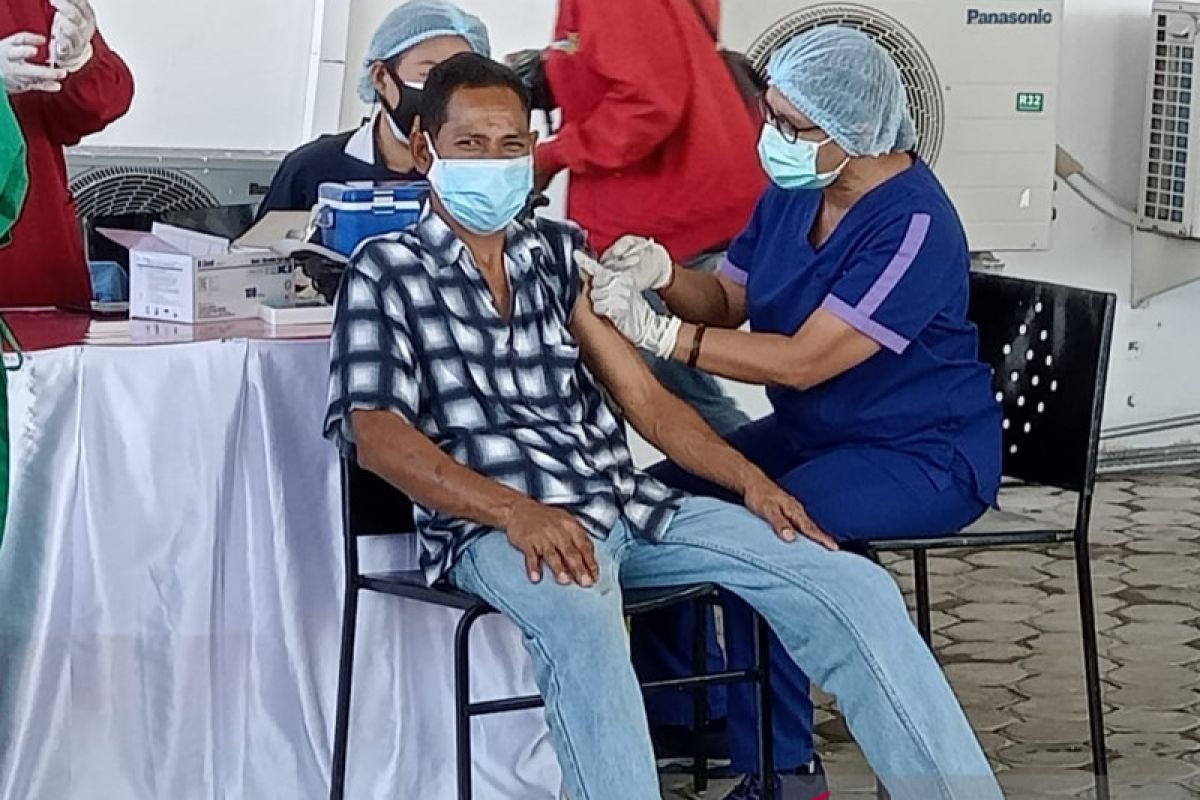 Pemerintah Kota Kupang  vaksinasi 96 penyandang disabilitas