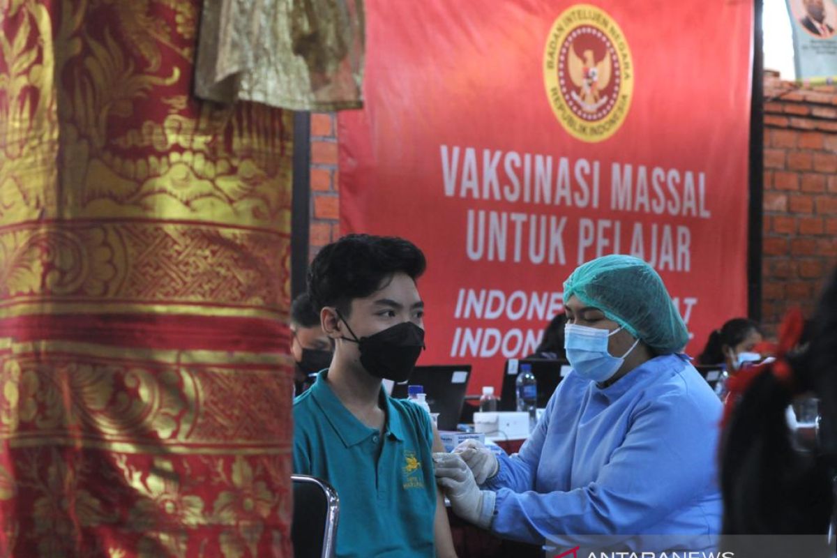 BIN adakan vaksinasi lanjutan bagi pelajar di Bali