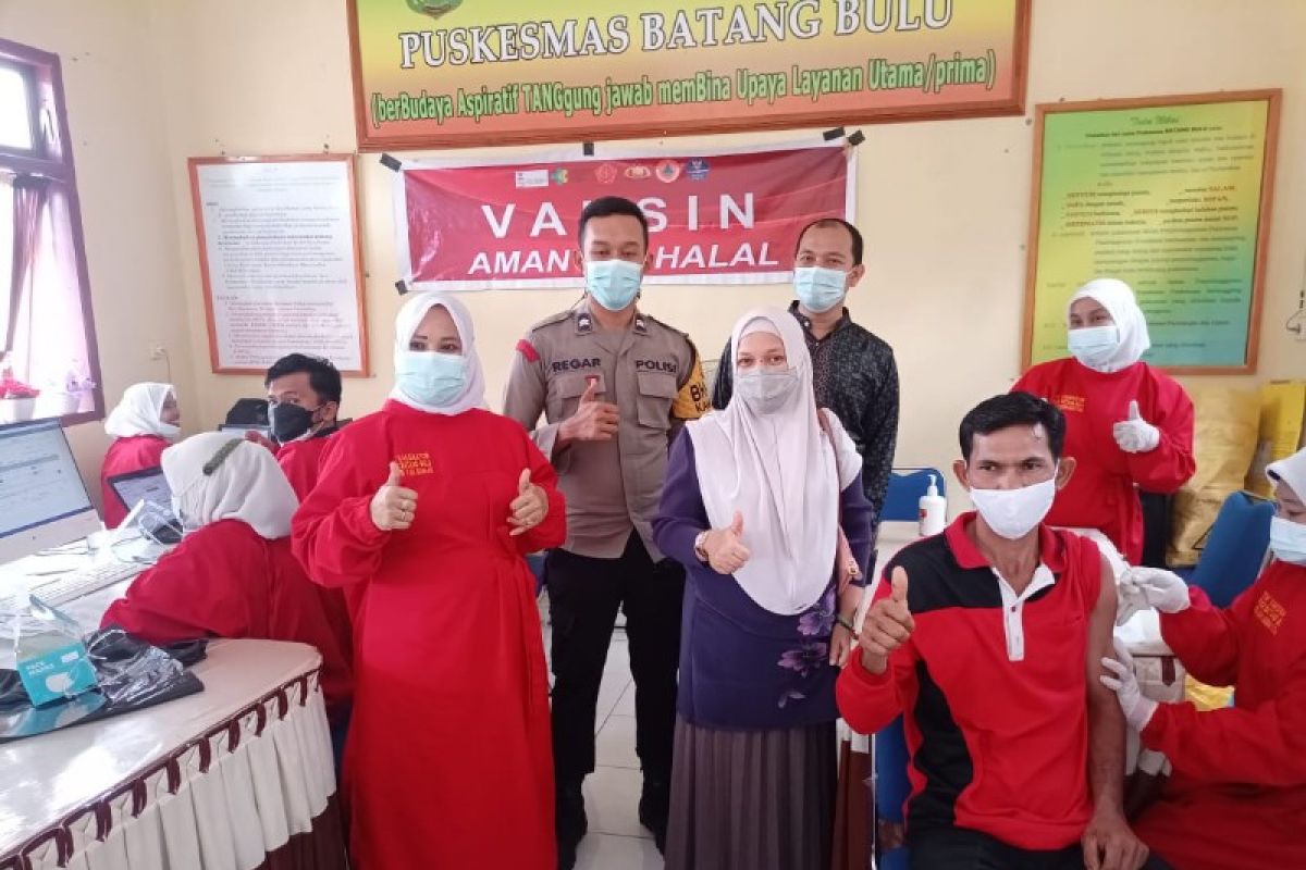 Pemkab Palas-TNI/Polri Gebyar Vaksinasi Merdeka sambut HUT Kemerdekaan Indonesia