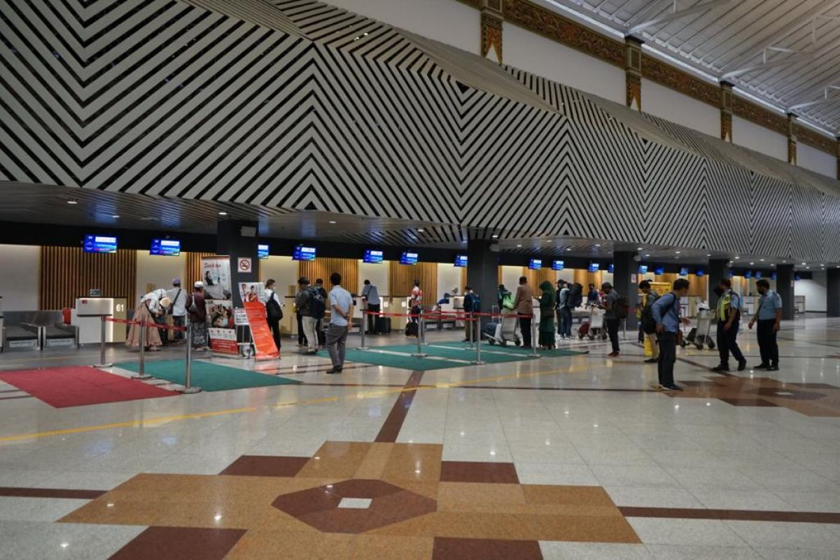 Bandara AP I catat satu juta trafik penumpang pada Agustus 2021