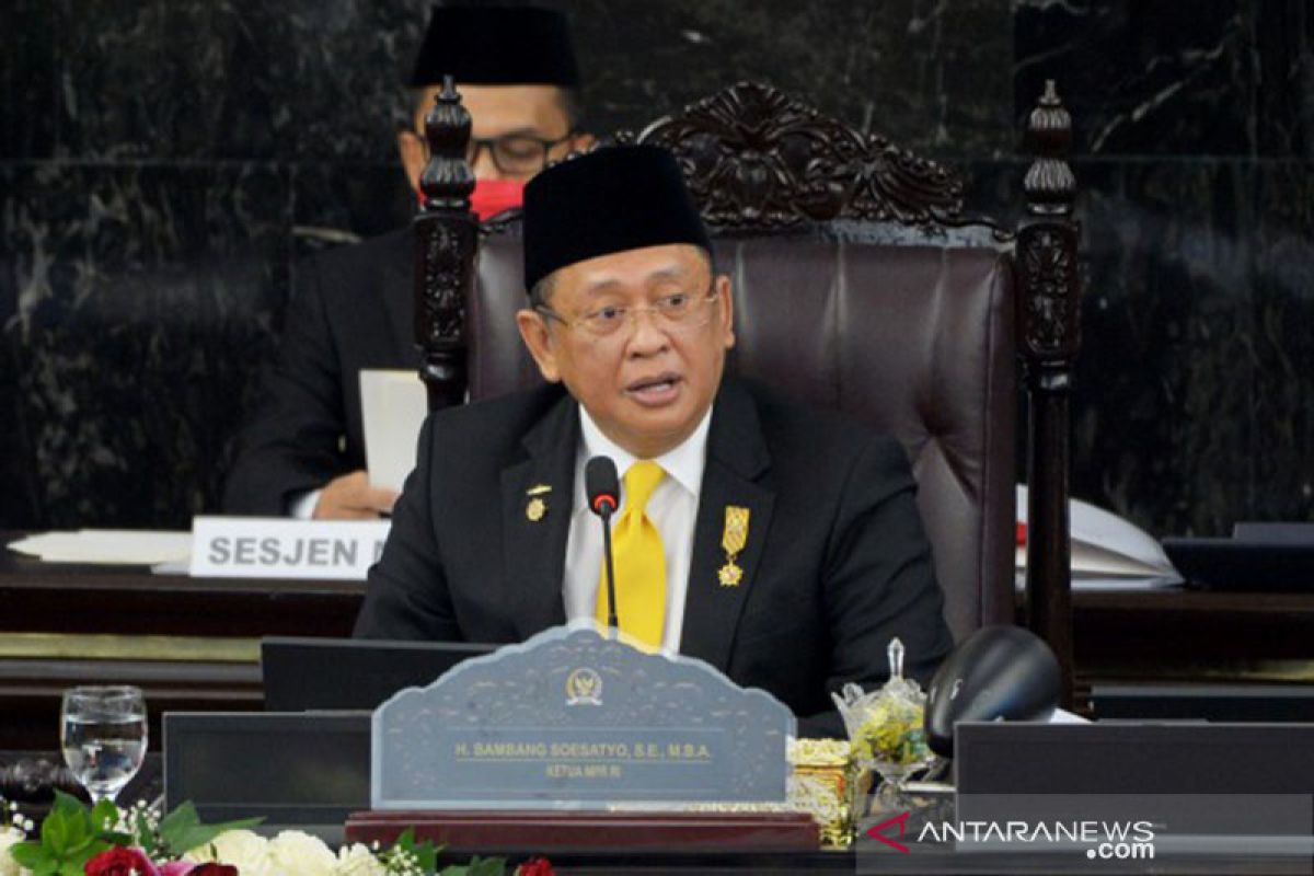 Ketua MPR minta pemerintah permudah akses vaksinasi COVID-19