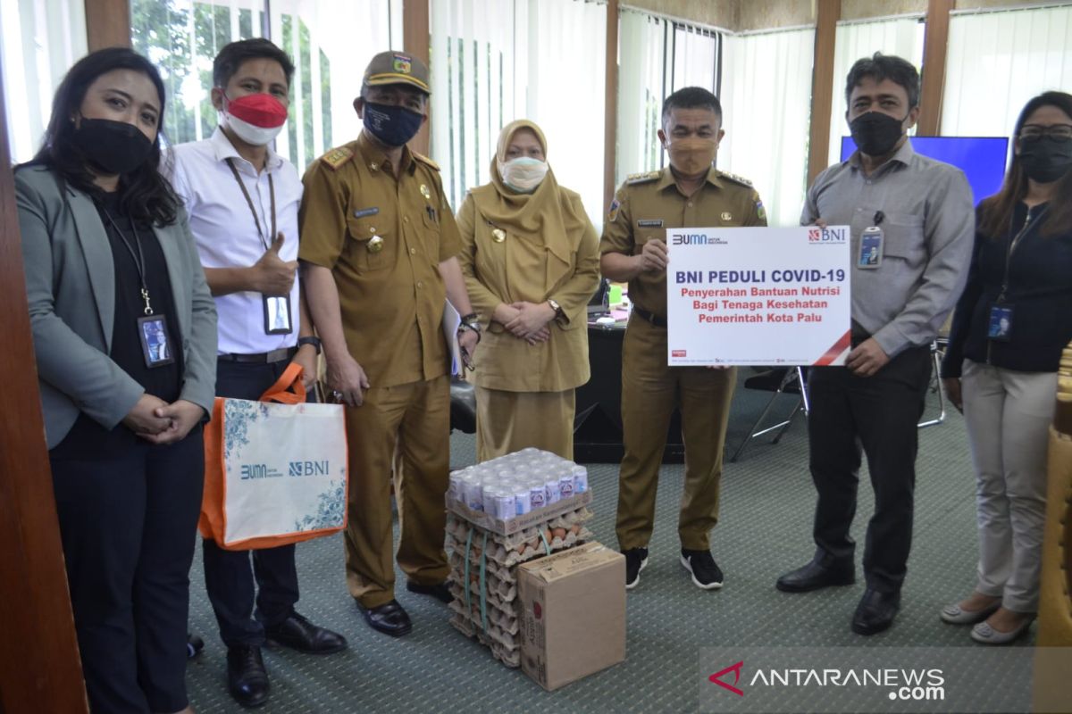 Pemkot Palu  terima bantuan puluhan paket suplemen BNI untuk nakes