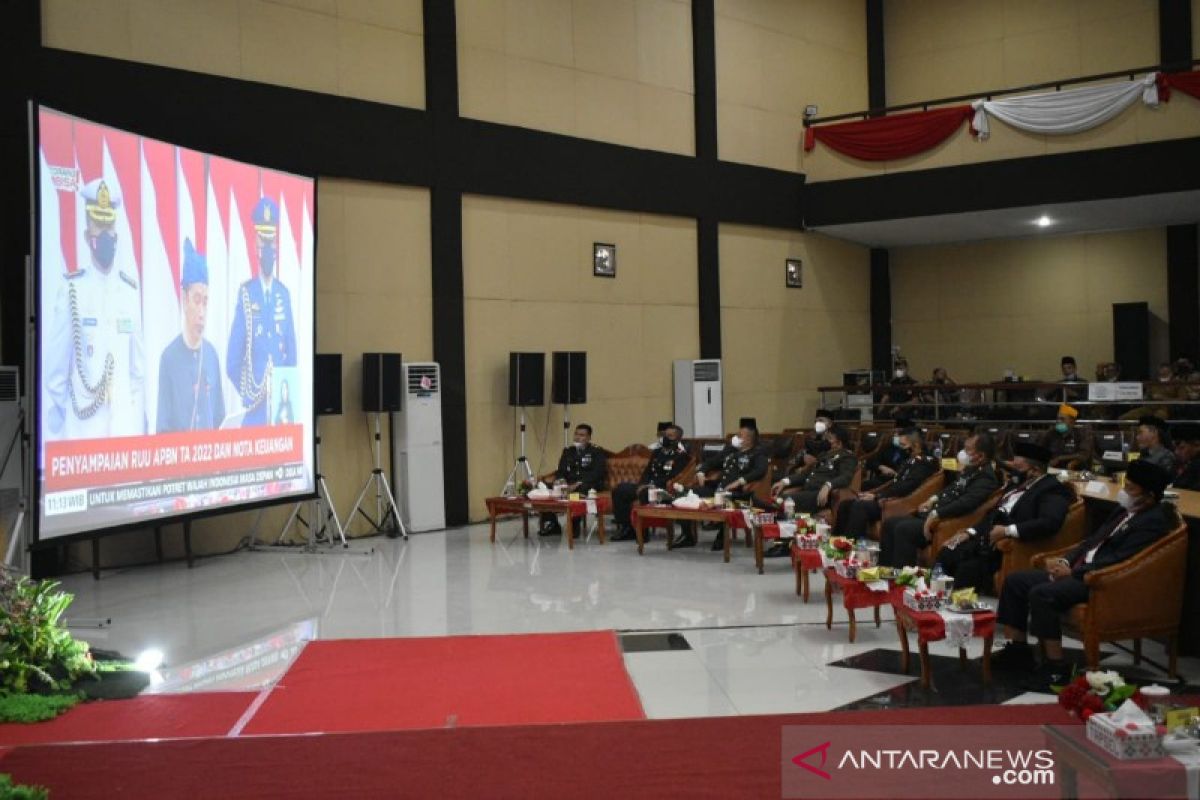 Bupati Tapsel dengarkan pidato kenegaraan Presiden RI