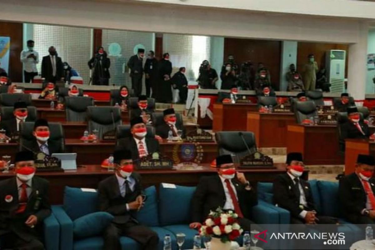 Peringati HUT RI ke-76, DPRD Babel mendengarkan Pidato Kenegaraan