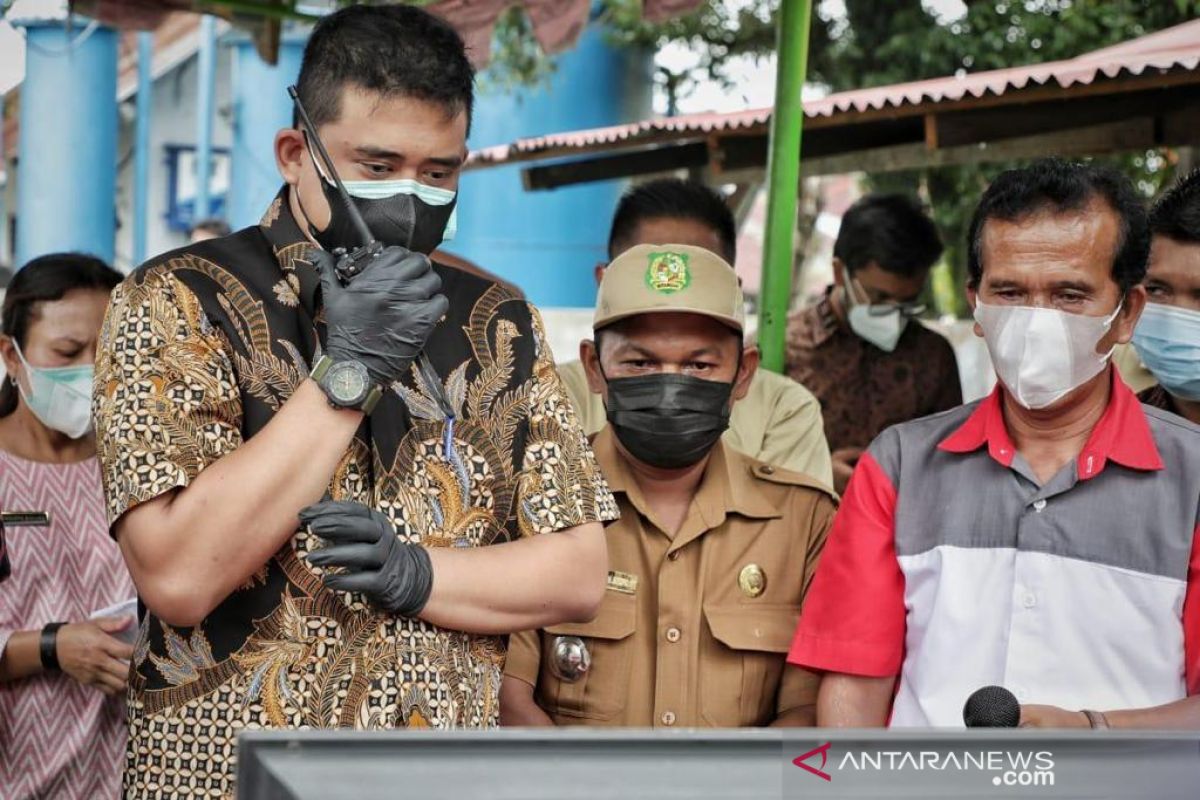 Wali Kota Medan berkantor di kantor  camat zona merah