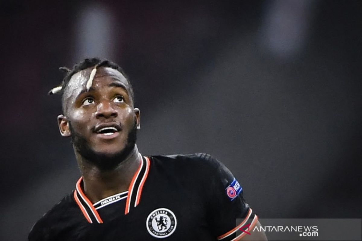 Chelsea akan pinjamkan Batshuayi ke Besiktas selama satu musim