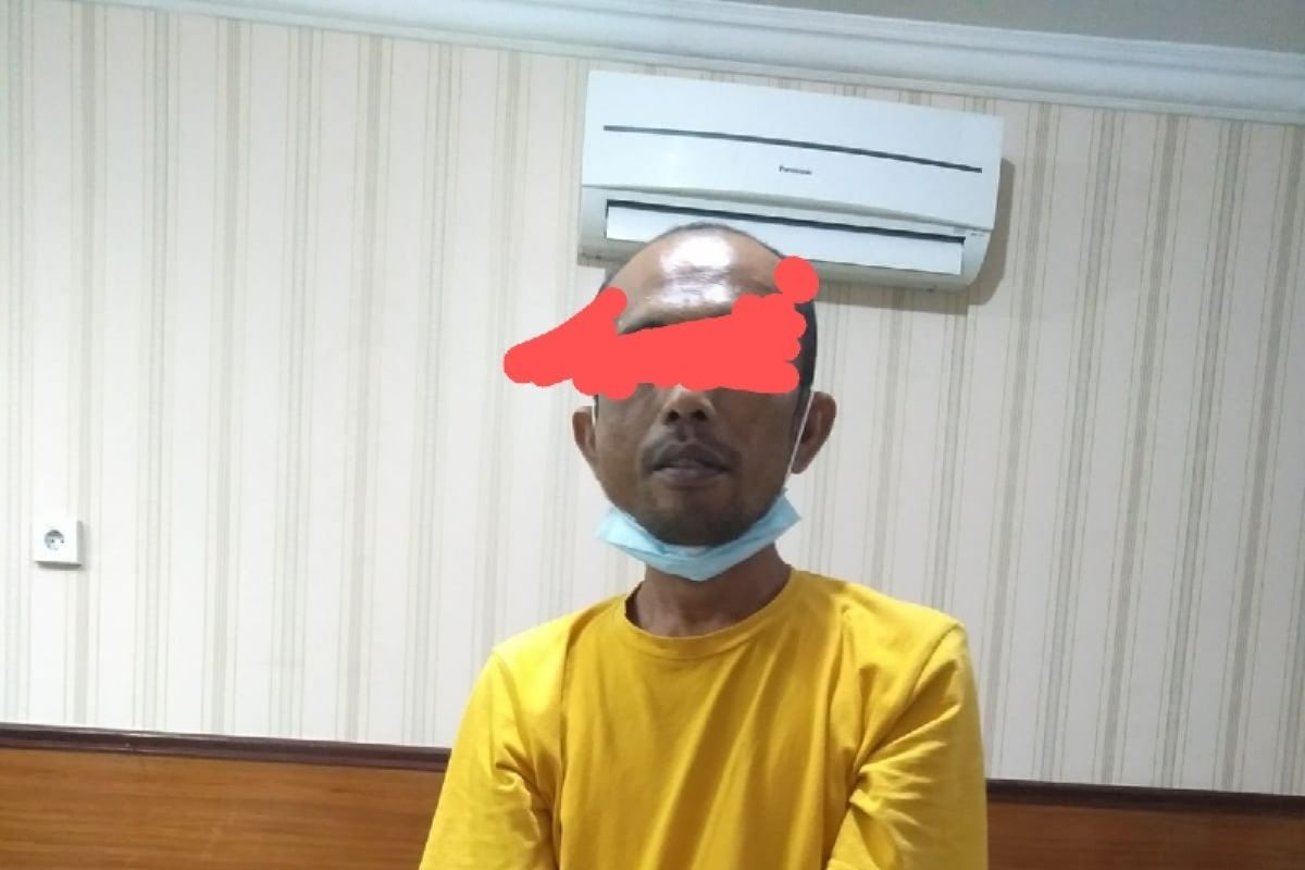Cabuli anak kandungnya berusia 4 tahun, D ditahan Polresta Padang