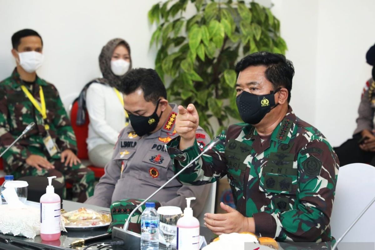 TNI Commander lauds health workers on Independence Day