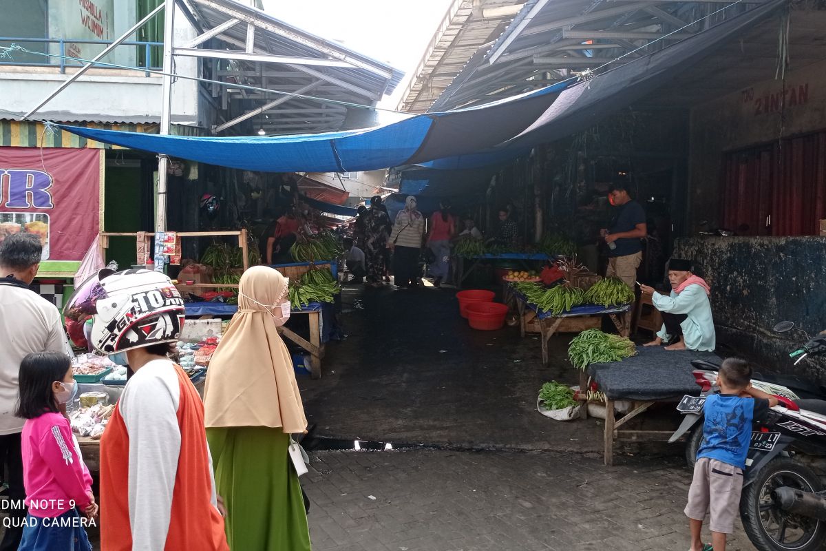 Kegiatan ekonomi warga Lebak kembali menggeliat