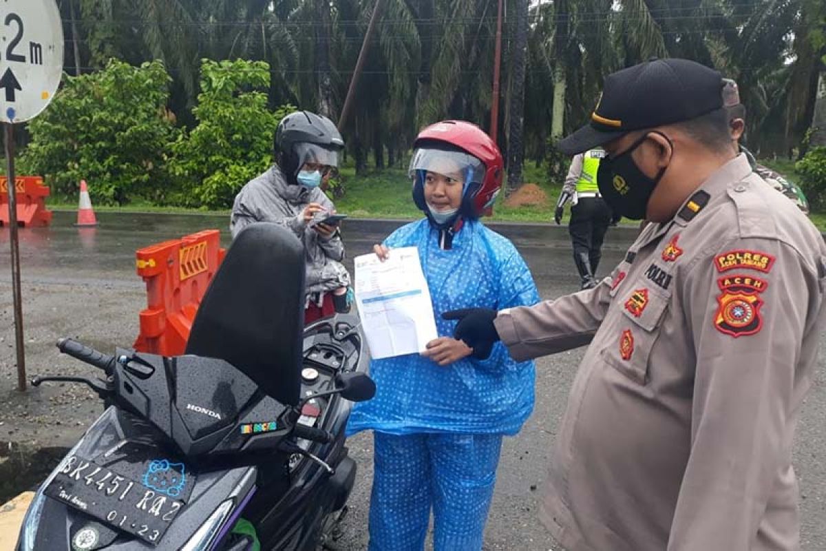 Polda Aceh: Puluhan kendaraan ditolak masuk Aceh