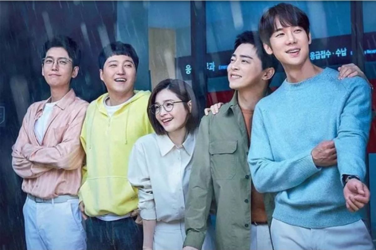 Ini penyebab 'Hospital Playlist 2' tak tayang 2 September